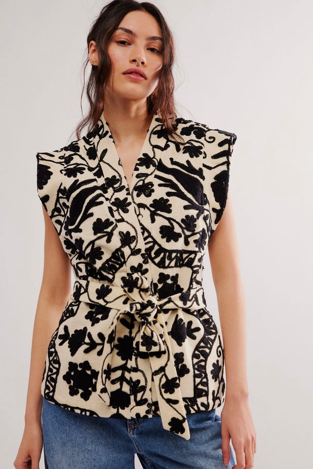 SISSEL EDELBO ELSA SUZANI VEST - sustainably made MOMO NEW YORK sustainable clothing, Kimono slow fashion