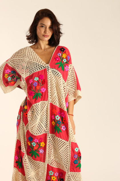 Kaftan Dress Outfit for a Hot Summer Day - Dreaming Loud