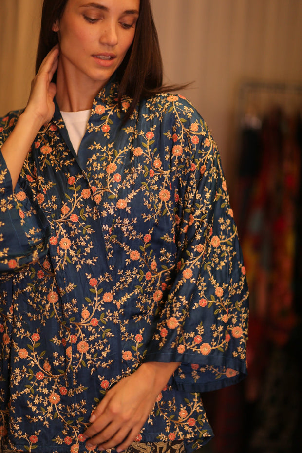 SHORT EMBROIDERED SILK KIMONO ANNA