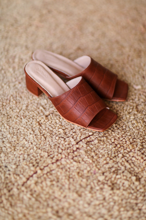 BROWN CROC EMBOSSED HEELED MULES PATTI