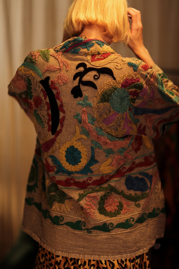 EMBROIDERED KANTHA KIMONO MONTY ISLAND FLOWERS - sustainably made MOMO NEW YORK sustainable clothing, embellished slow fashion