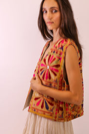 EMBROIDERED VEST INSA - sustainably made MOMO NEW YORK sustainable clothing, slow fashion