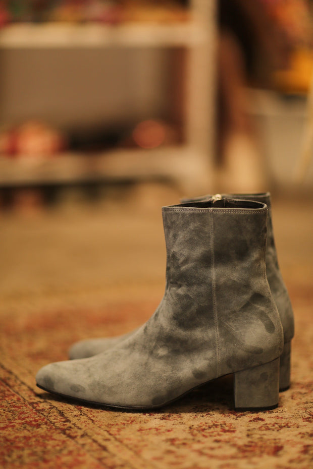 GREY SUEDE BOOTS MOODS - sustainably made MOMO NEW YORK sustainable clothing, boots slow fashion
