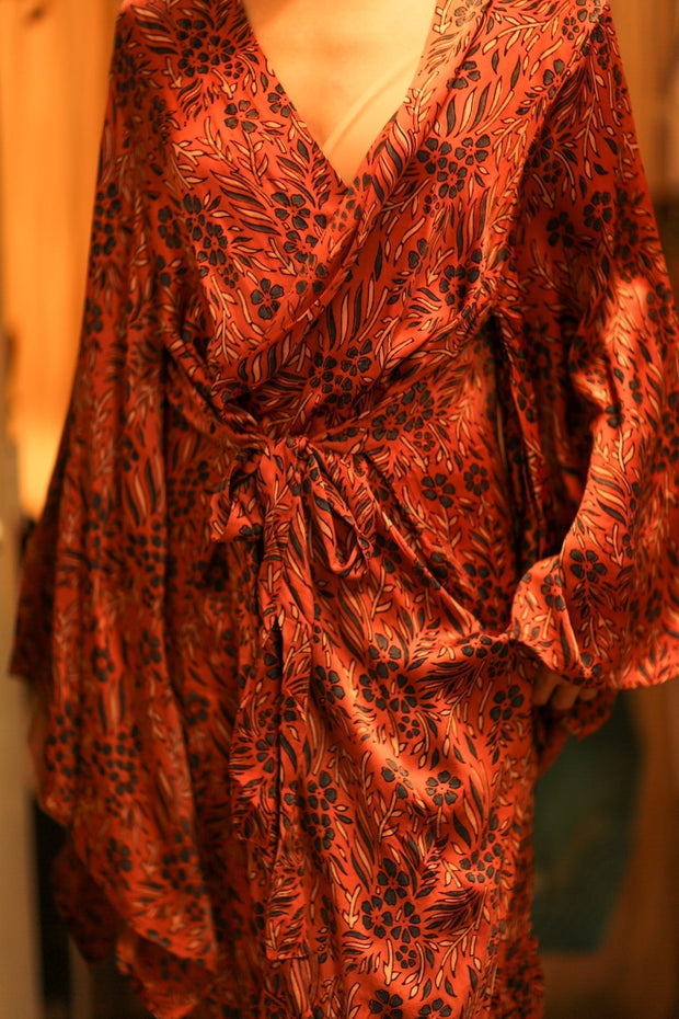 HAND BLOCK PRINT SILK KIMONO PINA - sustainably made MOMO NEW YORK sustainable clothing, bestseller slow fashion