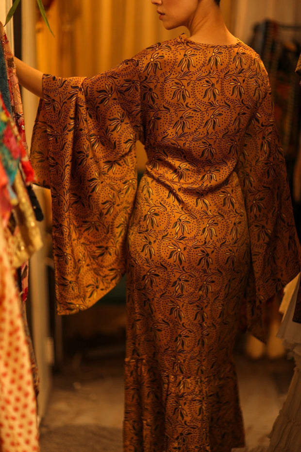 HAND BLOCK PRINT SILK WING KIMONO PINA - sustainably made MOMO NEW YORK sustainable clothing, bestseller slow fashion