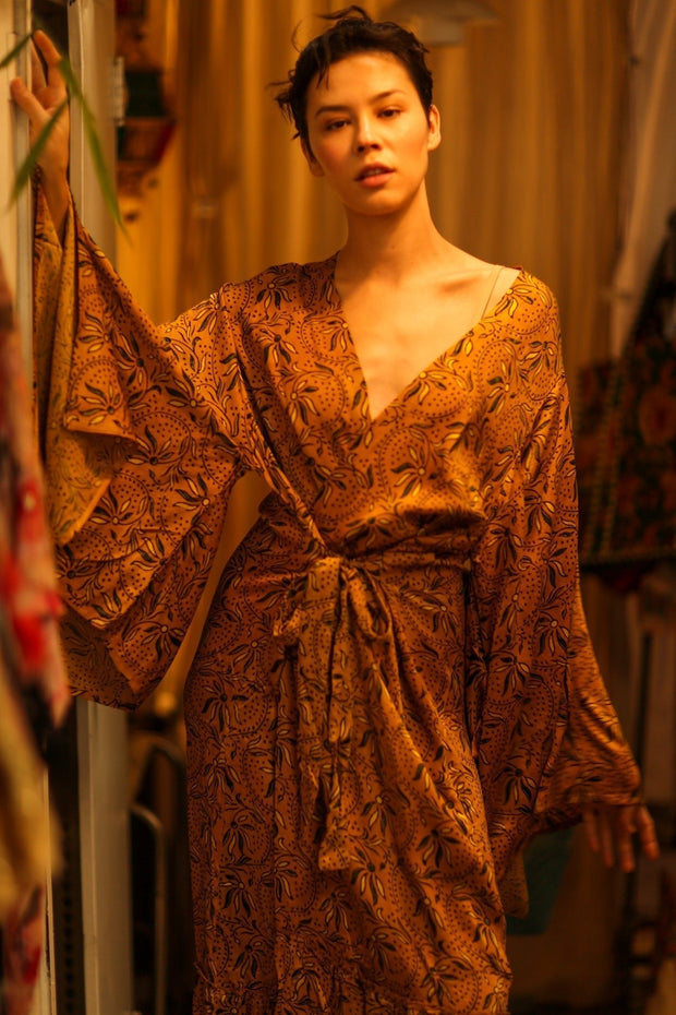 HAND BLOCK PRINT SILK WING KIMONO PINA - sustainably made MOMO NEW YORK sustainable clothing, bestseller slow fashion