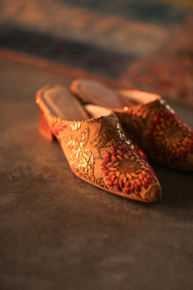 HEELED MULES SILK EMBROIDERED QUINA - sustainably made MOMO NEW YORK sustainable clothing, slow fashion