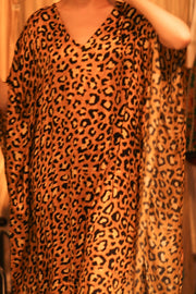 LEO PRINT KAFTAN TUNIC YAYA - sustainably made MOMO NEW YORK sustainable clothing, dresskaftan slow fashion