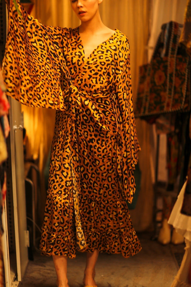 LEO PRINT XXL WING KIMONO PINA - sustainably made MOMO NEW YORK sustainable clothing, bestseller slow fashion