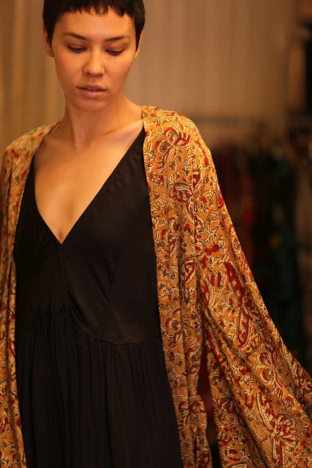 PINA SILK WING KIMONO ANNYTA - sustainably made MOMO NEW YORK sustainable clothing, handmade slow fashion