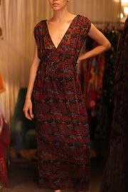SILK DRESS VICTORIA GRACE - sustainably made MOMO NEW YORK sustainable clothing, bestseller slow fashion