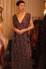 SILK DRESS VICTORIA MADISON - sustainably made MOMO NEW YORK sustainable clothing, bestseller slow fashion