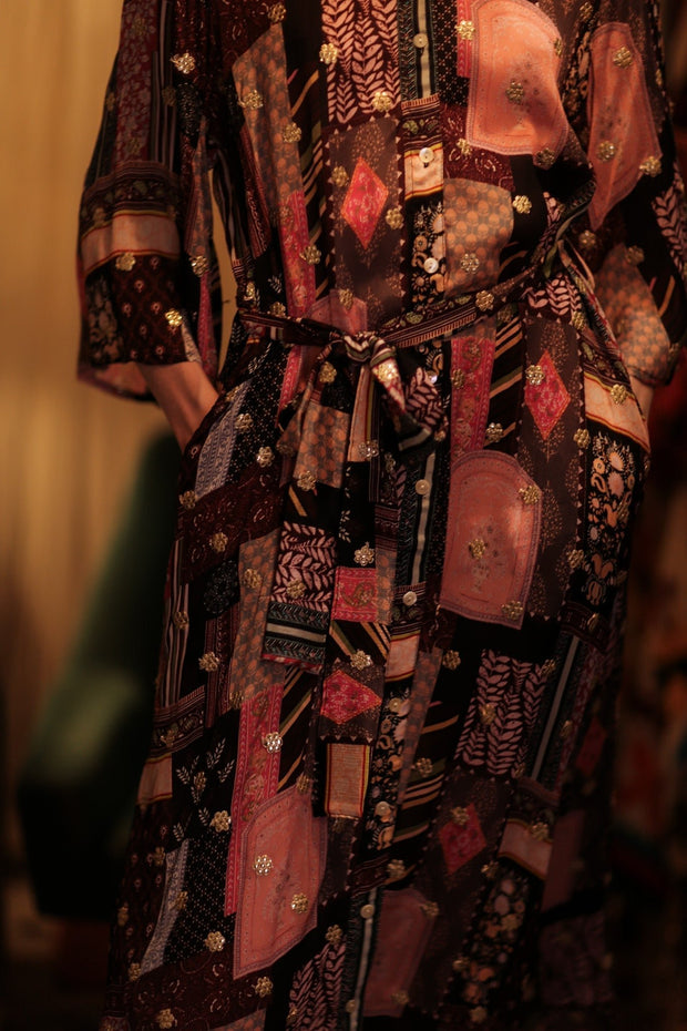 SILK EMBROIDERED DRESS RUTH INDIA, hand made - MOMO NEW YORK - su... SILK EMBROIDERED DRESS RUTH INDIA, hand made - MOMO NEW YORK - su...
