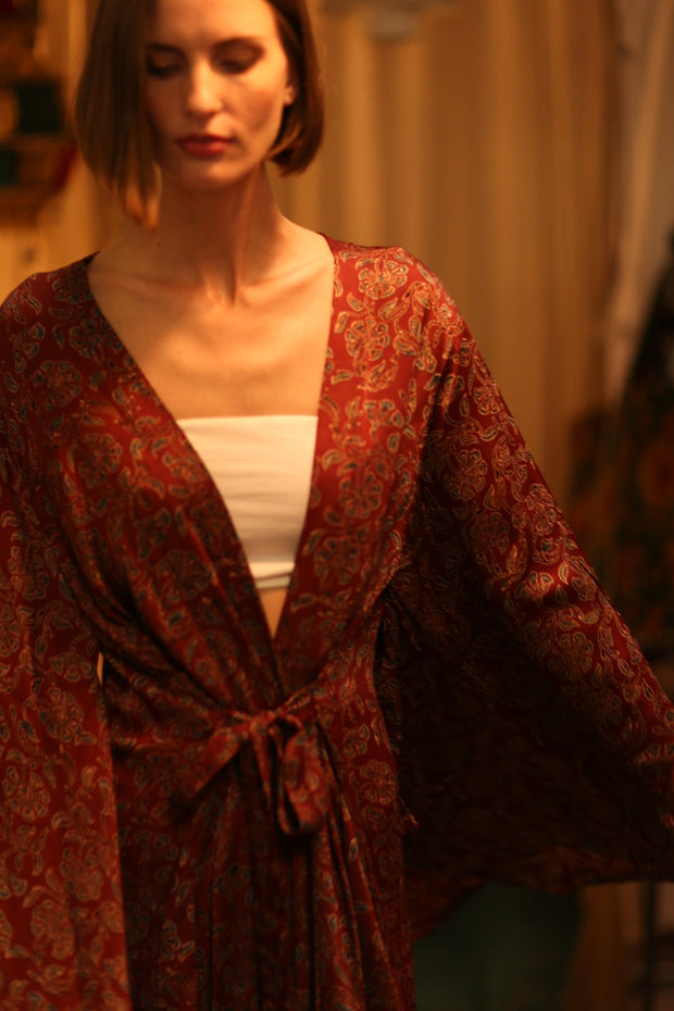 SILK HAND BLOCK PRINT KIMONO PINA BOENZA - sustainably made MOMO NEW YORK sustainable clothing, Kimono slow fashion