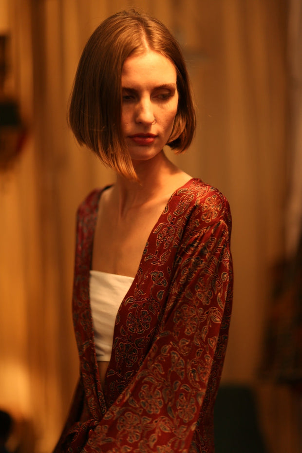 SILK HAND BLOCK PRINT KIMONO PINA BOENZA - sustainably made MOMO NEW YORK sustainable clothing, Kimono slow fashion