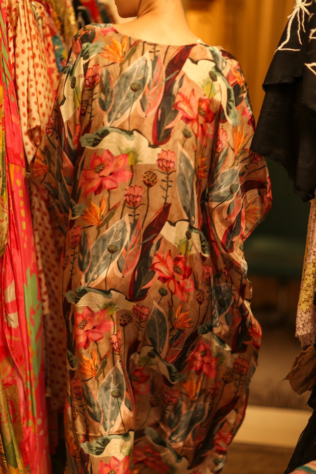 SILK KAFTAN YAYA NAMUD - sustainably made MOMO NEW YORK sustainable clothing, bestseller slow fashion