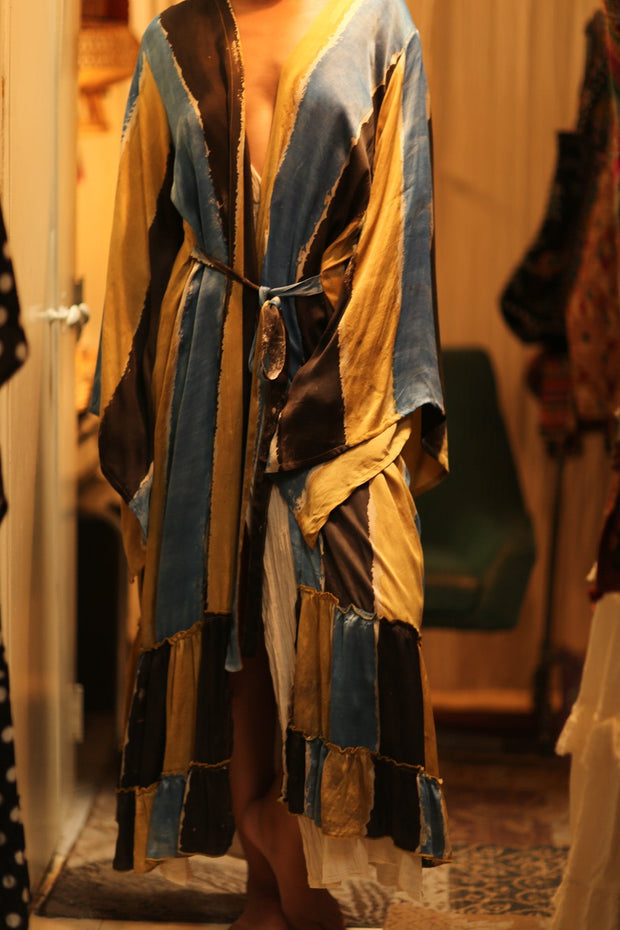 SILK KIMONO PINA LORI EDIT - sustainably made MOMO NEW YORK sustainable clothing, kimono slow fashion