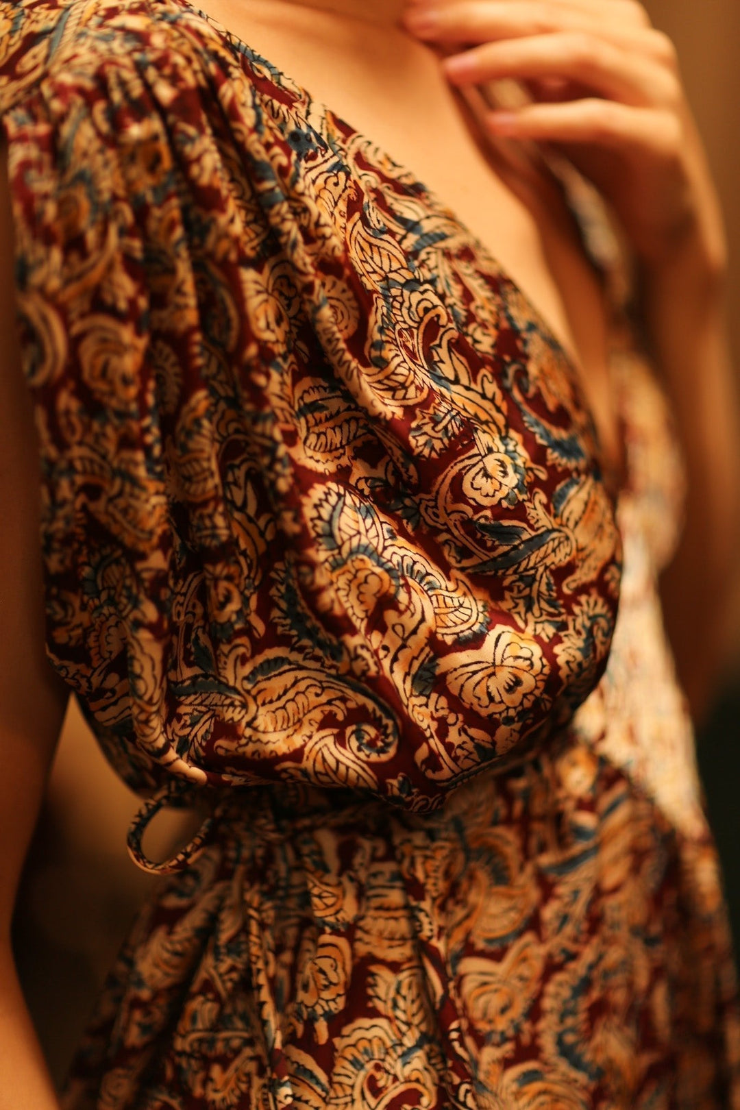 VICTORIA SILK DRESS PAISLEY BURGUNDY, hand made