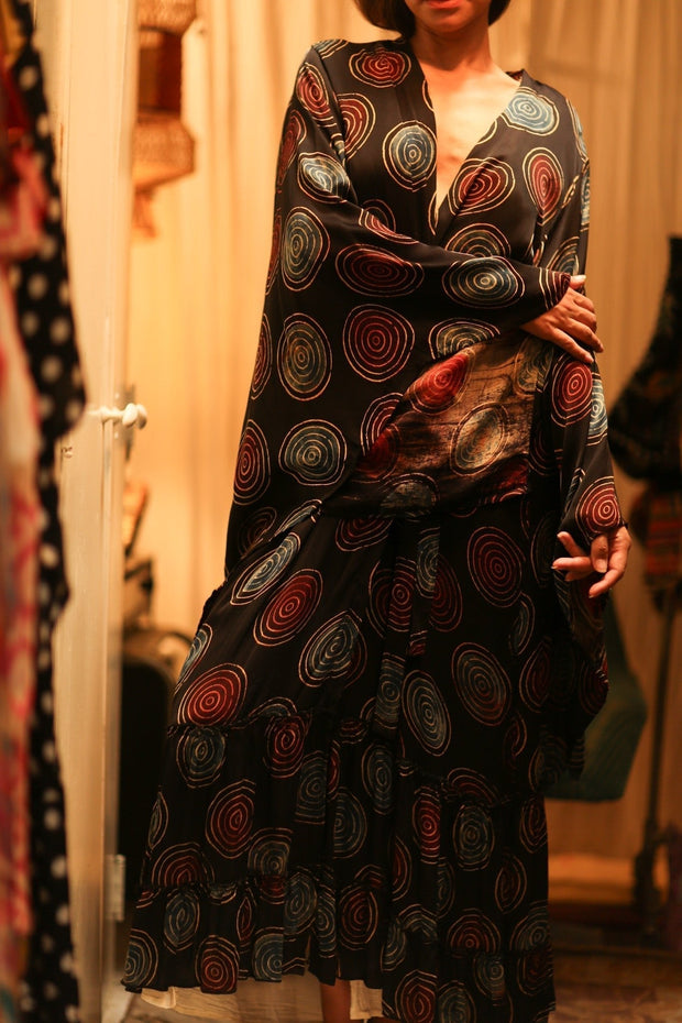 XL WING KIMONO PINA BLACK CIRCLE - sustainably made MOMO NEW YORK sustainable clothing, kimono slow fashion