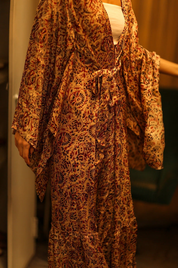 XXL WING SILK KIMONO PINA - sustainably made MOMO NEW YORK sustainable clothing, bestseller slow fashion