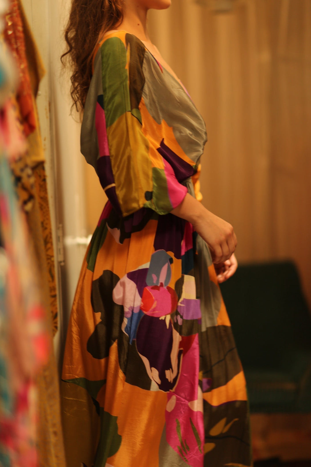 ZURI SILK DRESS CARNIVAL, hand made - MOMO NEW YORK - sustainable... ZURI SILK DRESS CARNIVAL, hand made - MOMO NEW YORK - sustainable...