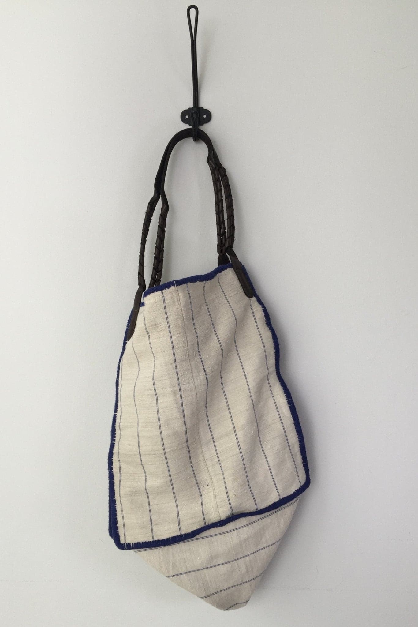 STRIPED BOHO SLING BAG PURSE