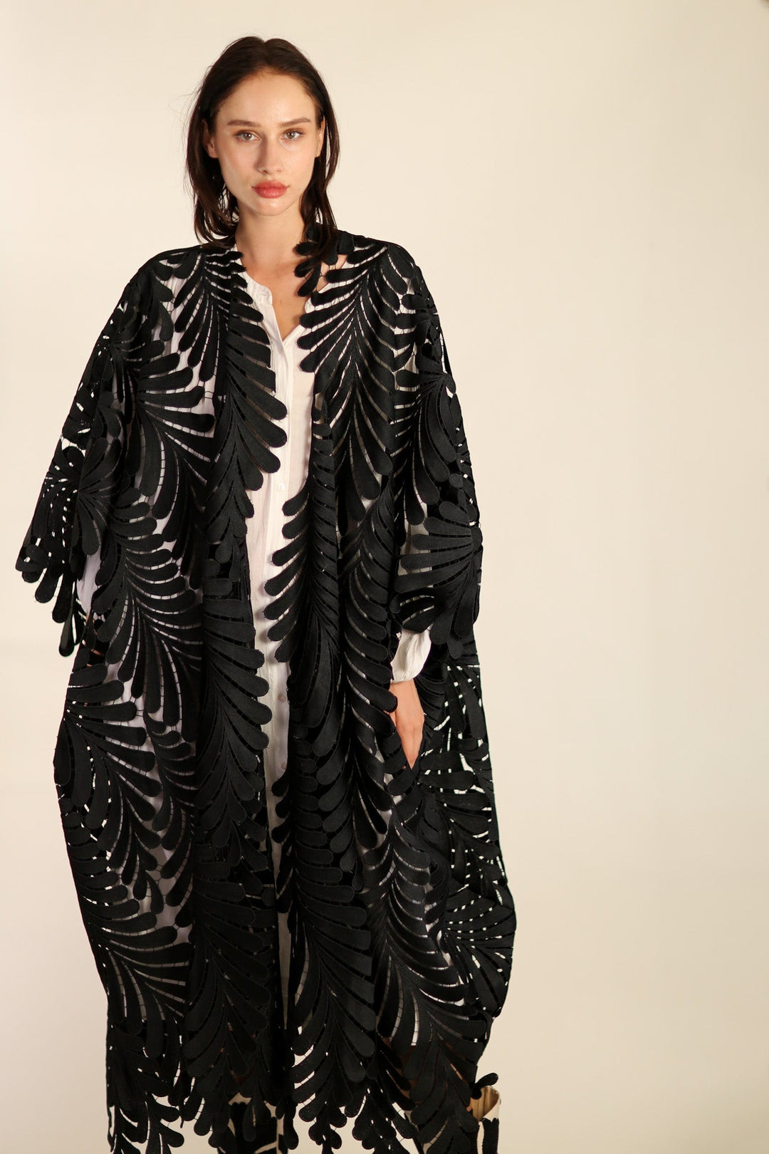 COTTON LACE KAFTAN LONDA, hand made - MOMO NEW YORK - sustainable... COTTON LACE KAFTAN LONDA, hand made - MOMO NEW YORK - sustainable...