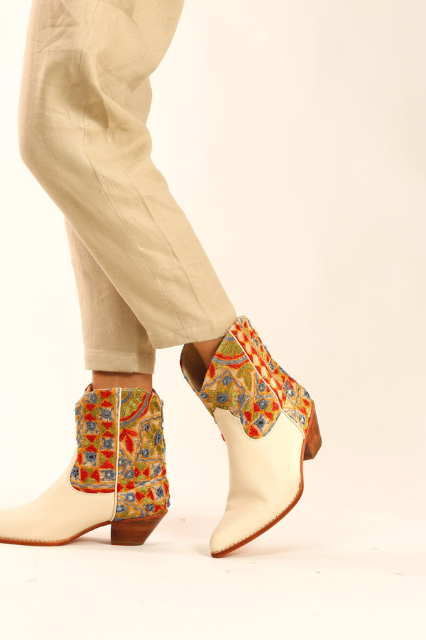 EMBROIDERED INDIAN BOOTS LEEJ - sustainably made MOMO NEW YORK sustainable clothing, boots slow fashion