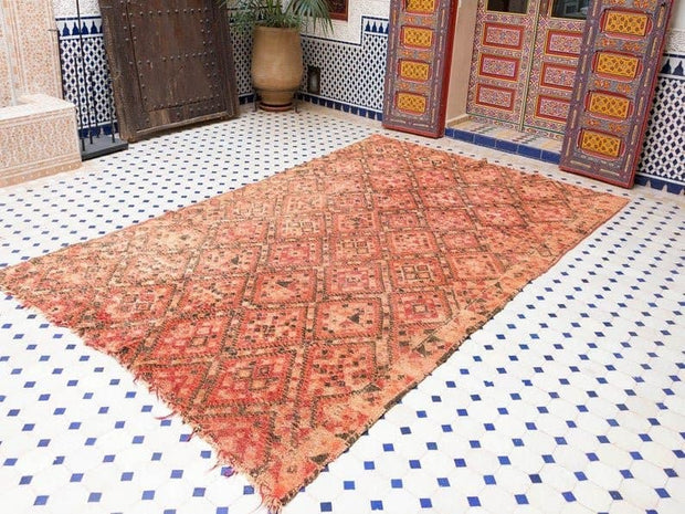 moroccan rug from Beni mguild, berber handmade area rug - sustainably made MOMO NEW YORK sustainable clothing, rug slow fashion